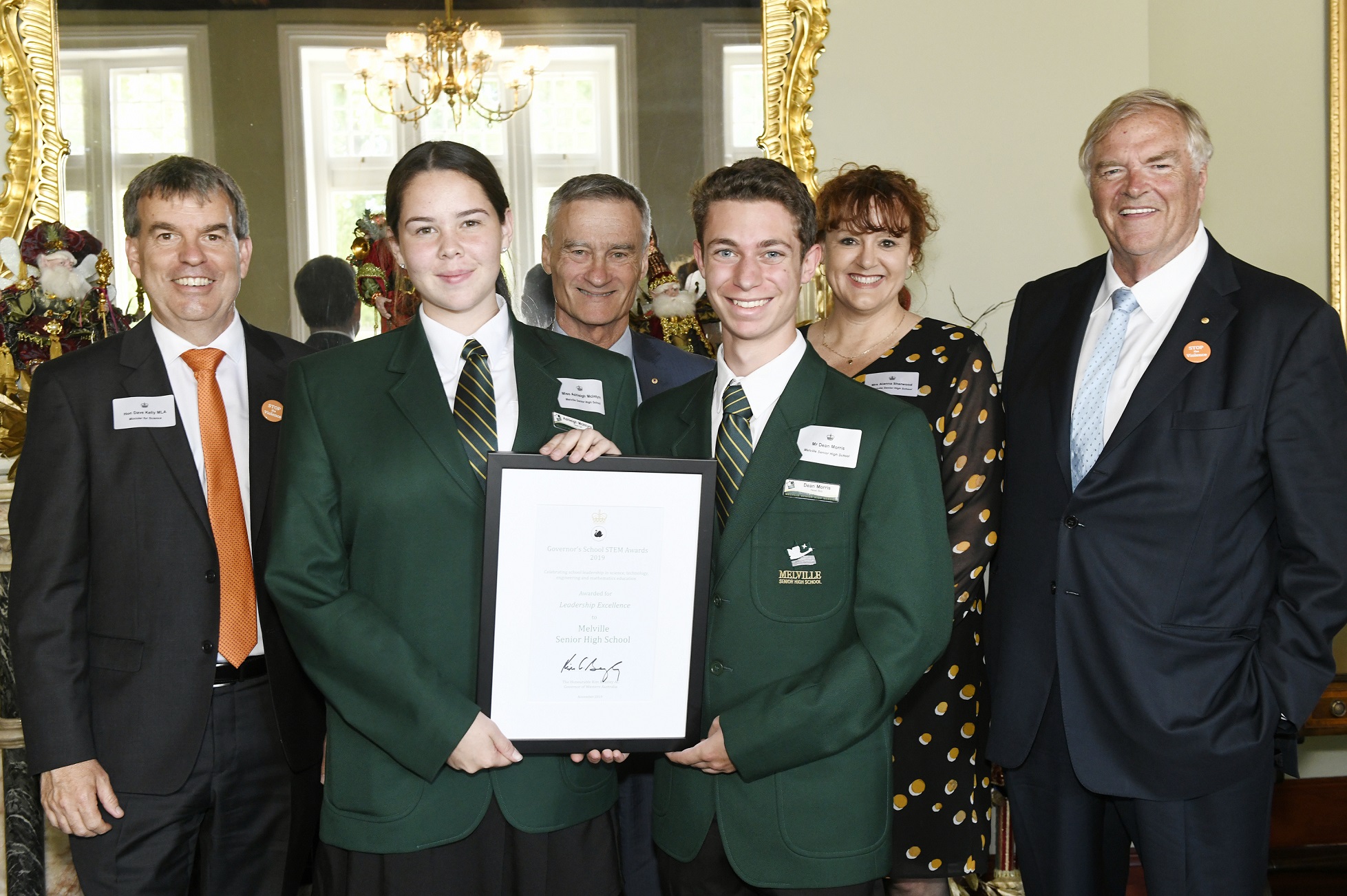Melville receiving Governor school STEM award